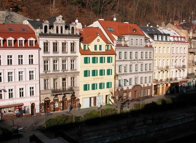 Hotel Maltezský Kříž KLV Exterior foto